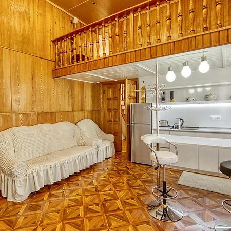 Rustaveli Central Aparthotel Tbilisi Ngoại thất bức ảnh