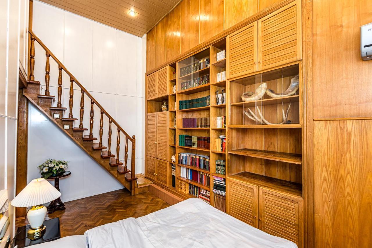 Rustaveli Central Aparthotel Tbilisi Ngoại thất bức ảnh