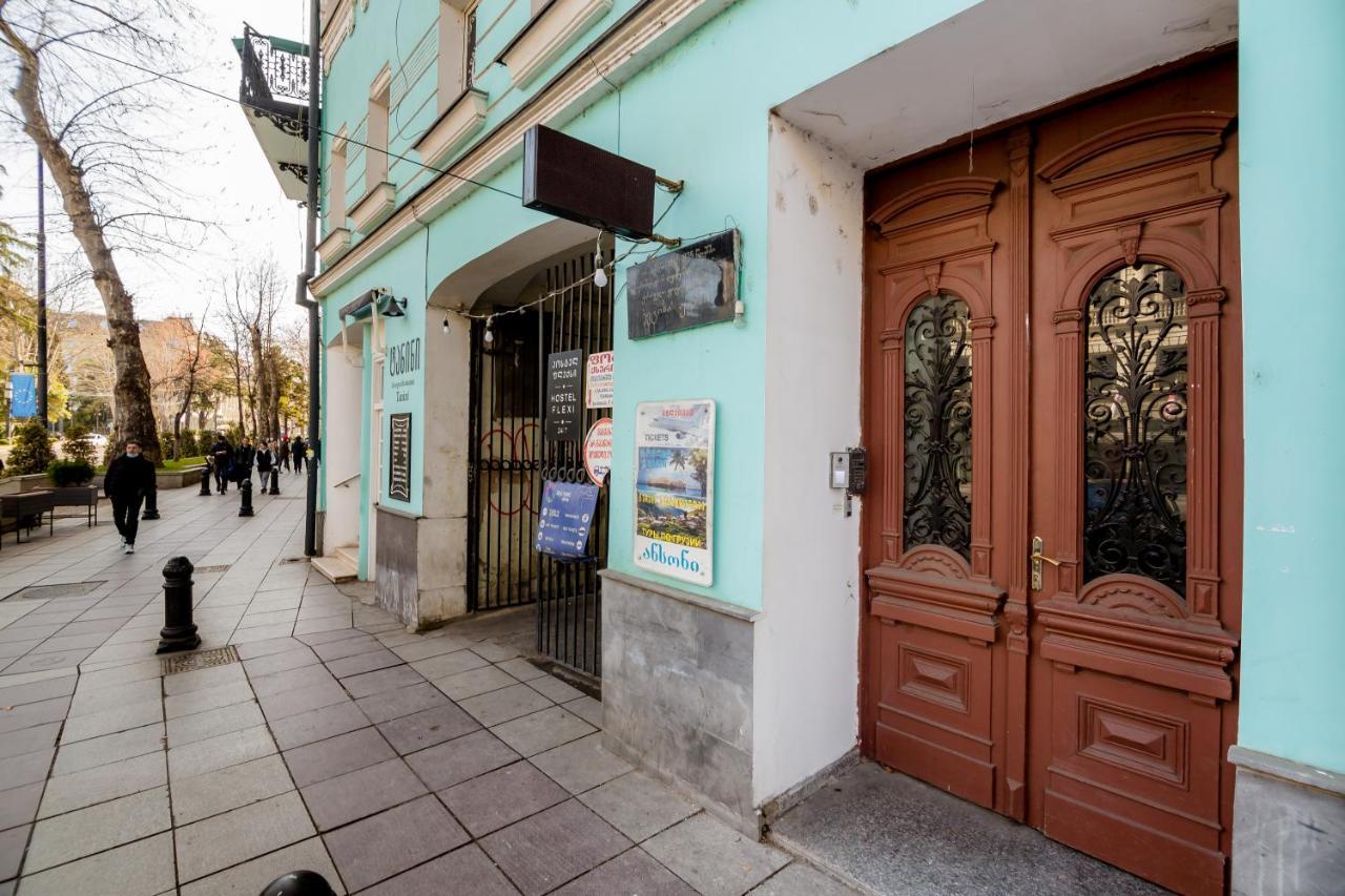 Rustaveli Central Aparthotel Tbilisi Ngoại thất bức ảnh