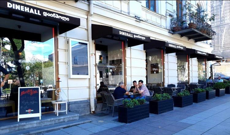 Rustaveli Central Aparthotel Tbilisi Ngoại thất bức ảnh